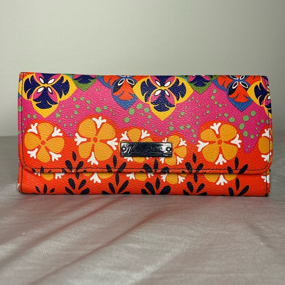 Vera Bradley Handbags - Vera Bradley Women's rio stripe Wallet - Pink and Orange vinyl magnetic tri-fold